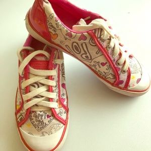 Coach Barrett “Poppy” shoes